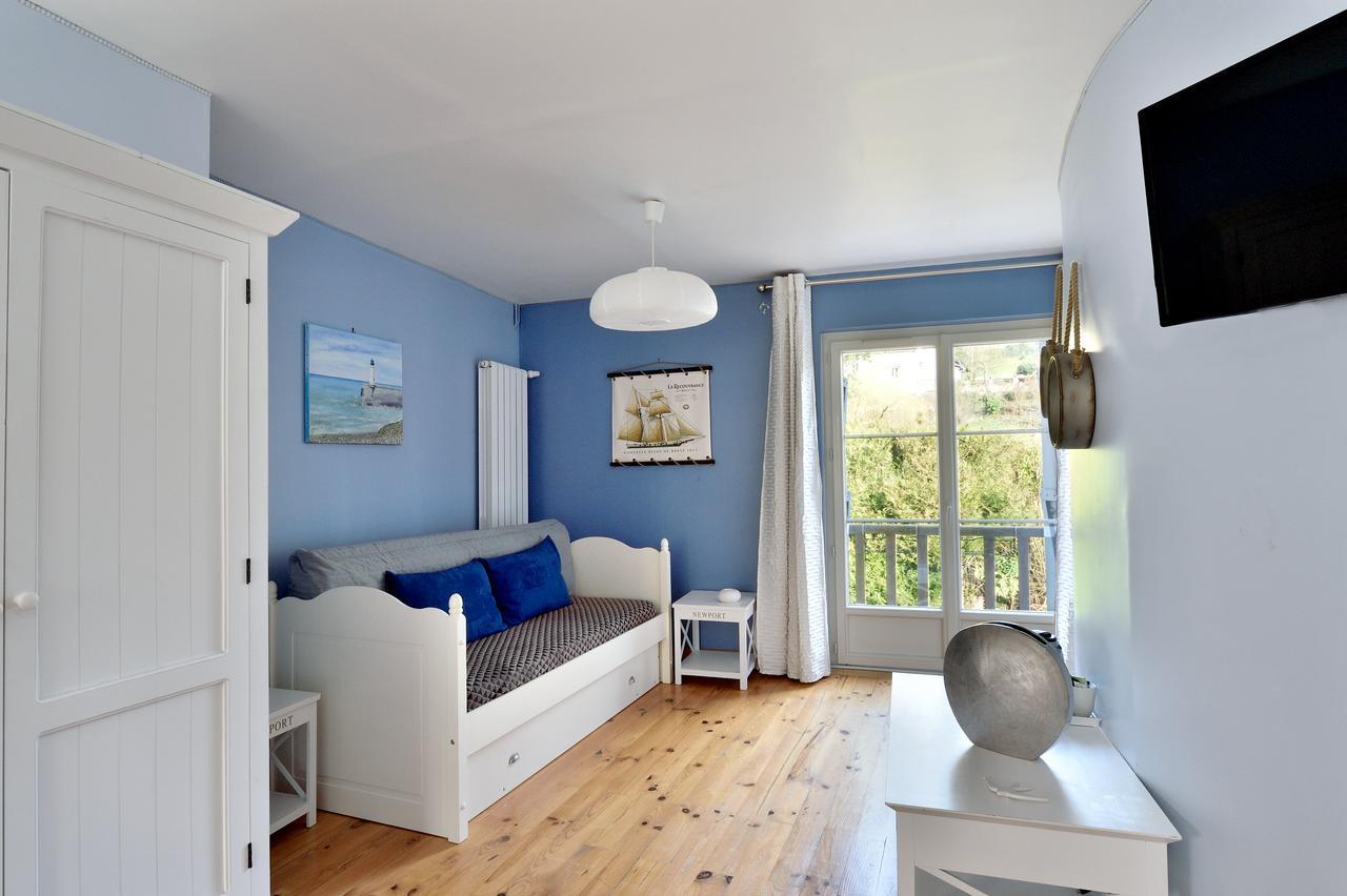 Chambres D'Hotes Villa De Vienne-En-Arthies Eksteriør bilde